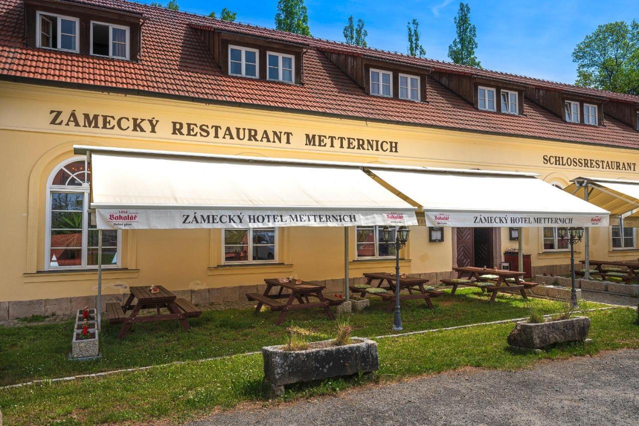 Zamecky Hotel Metternich Velka Hledsebe Exterior photo